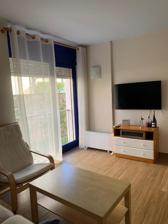 Cosy Apartment In L Escala, 7 Mins Walk To The Closest Beach, Riells L' Escala 外观 照片