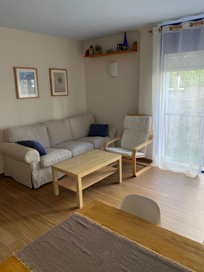 Cosy Apartment In L Escala, 7 Mins Walk To The Closest Beach, Riells L' Escala 外观 照片